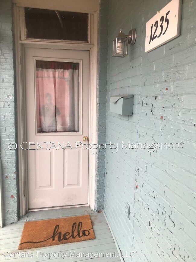 Foto del edificio - 2 br, 1 bath House - 1235 E. Second