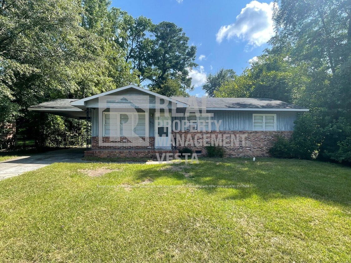 Foto principal - 1835 Canterbury Rd