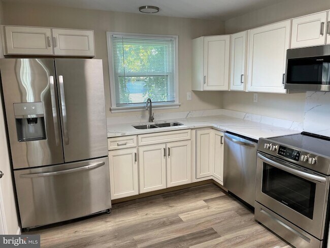 Foto del edificio - 6139 5th St