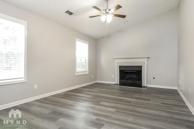 Foto del edificio - 7138 Lone Oak Trce