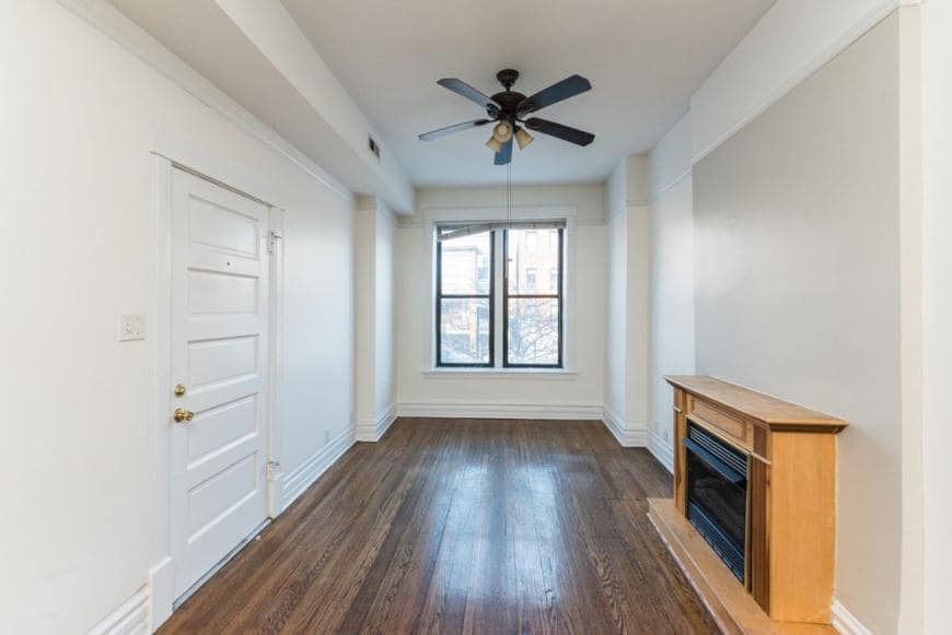 Primary Photo - 3 bedroom in Chicago IL 60613
