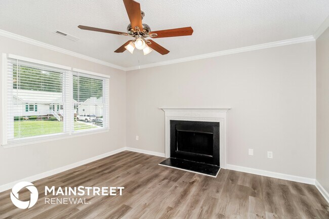 Foto del edificio - 1039 Glenmont Rd