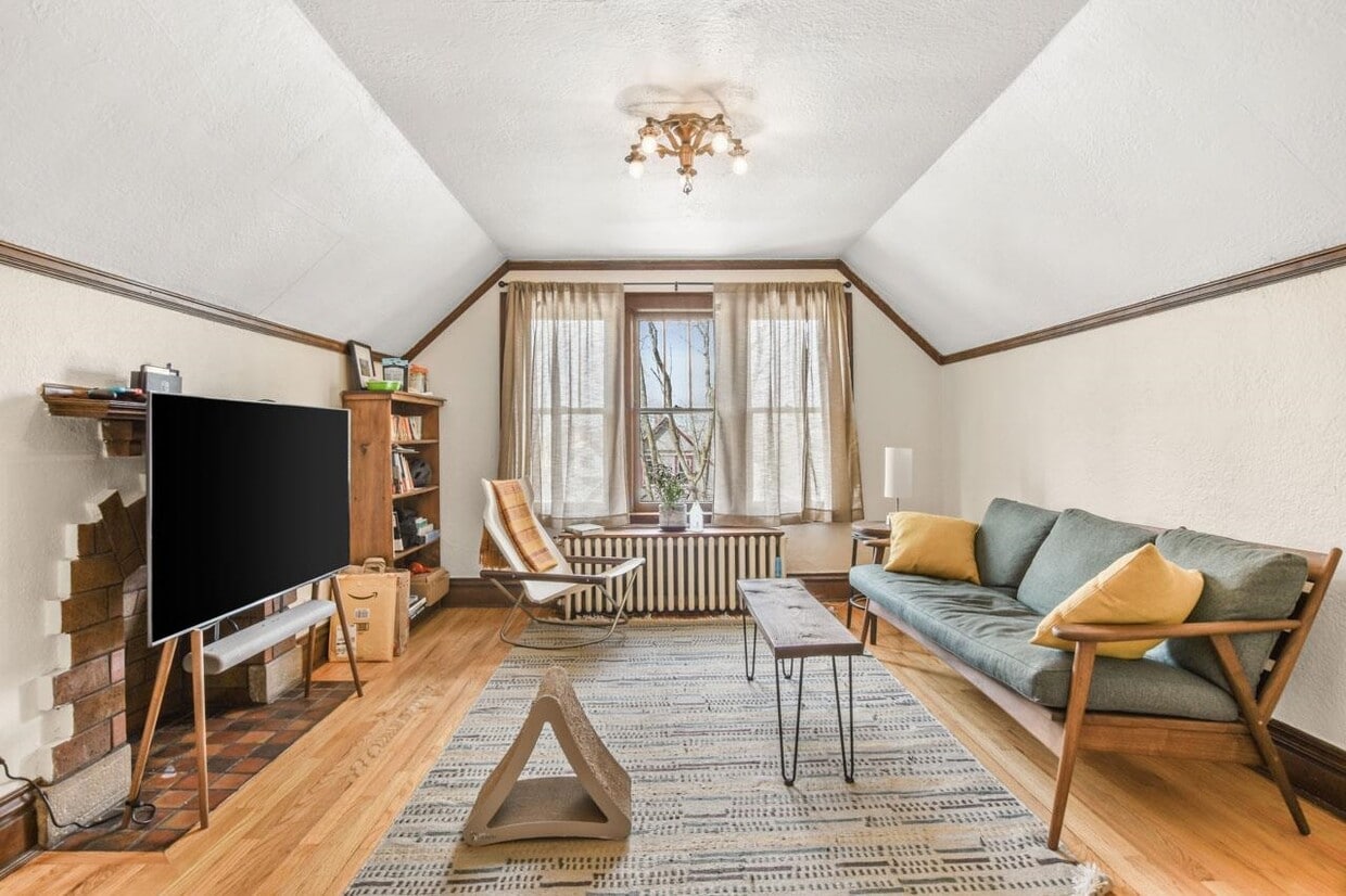 Foto principal - 1319 Rutledge St