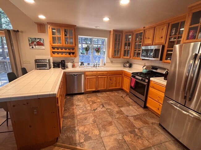 Foto del edificio - 6-Month Ski Lease in Tahoe Donner, Availab...
