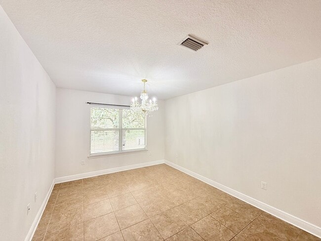 Building Photo - Custom-Built 3-Bedroom Home
