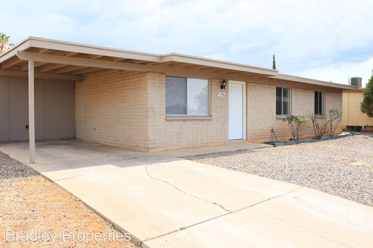 Primary Photo - 3 br, 2 bath House - 5136 Leonardo di Vinc...