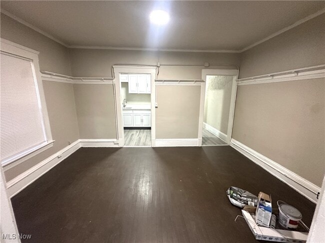 Foto del edificio - 3074 W 25th St