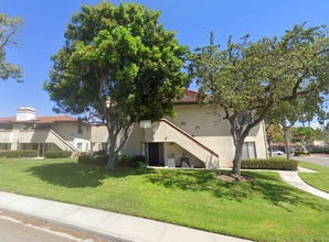 Building Photo - 956 Lupine Hills Dr