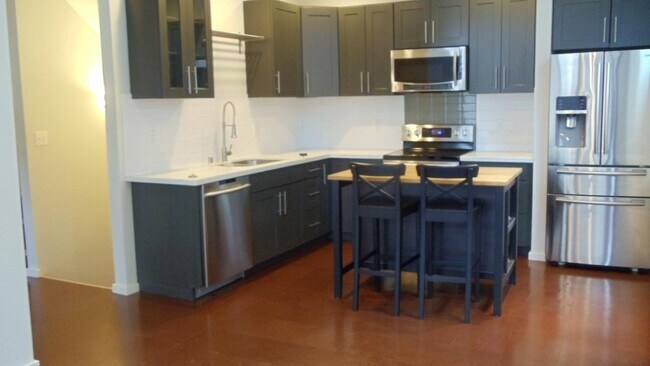 Foto del edificio - 1734 13th Ave S