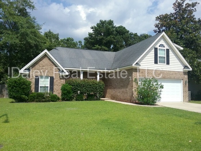 Primary Photo - Bradley Point South Executive home
