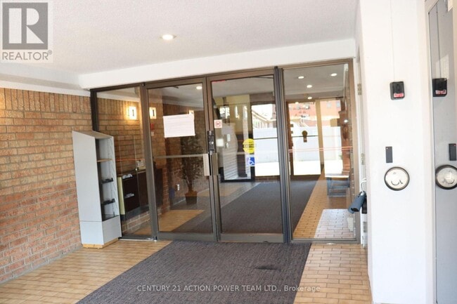 Building Photo - 316 Savard Ave