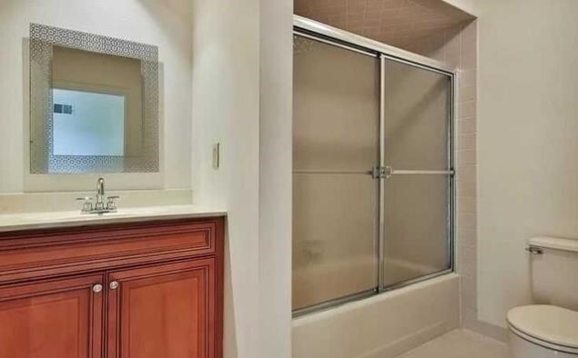Foto del edificio - 833 Topsail Ln