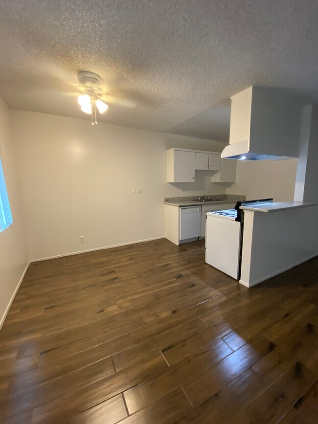 Foto del edificio - Bay Pointe Apartments