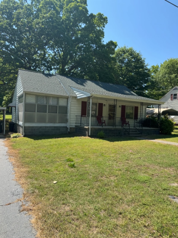 8 Mansion Dr, Clarksville, VA 23927 House Rental in Clarksville, VA