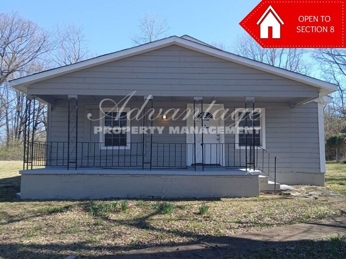 Primary Photo - Super Cozy Newly Remodeled Home - Open to ...