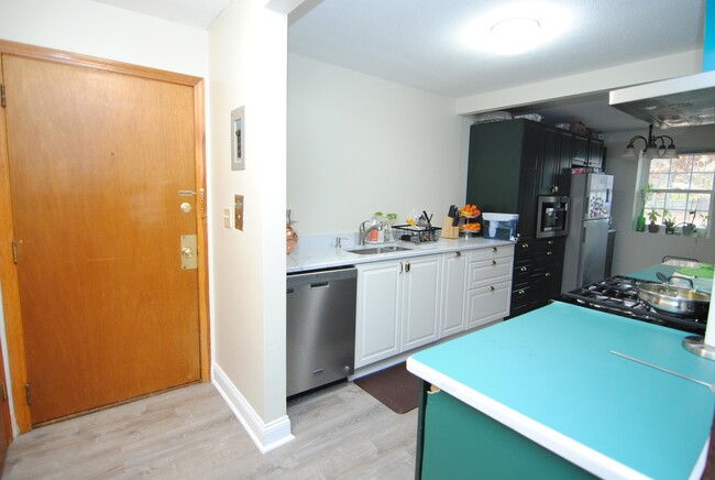 Building Photo - 4 Louisburg Square