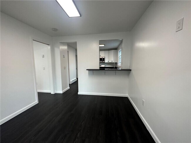 Foto del edificio - 212-212 N Main St