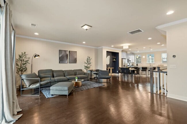 Building Photo - 3339 Bending Birch Pl