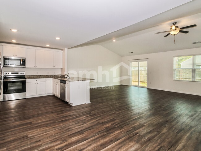 Building Photo - 1208 Dogwood Neck Dr