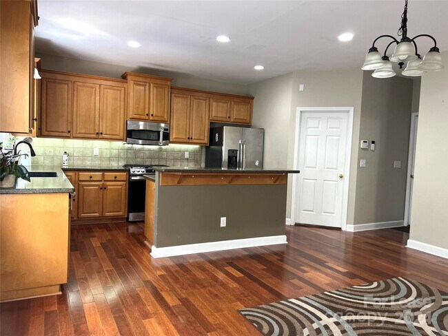 Foto del edificio - 13818 Ballantyne Meadows Dr