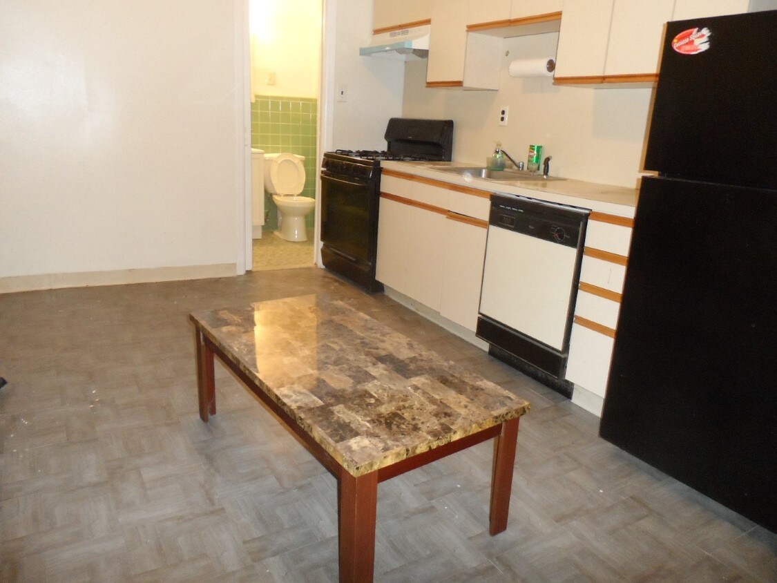 1279 Paterson Plank Rd, Secaucus, NJ 07094 Apartments in Secaucus, NJ