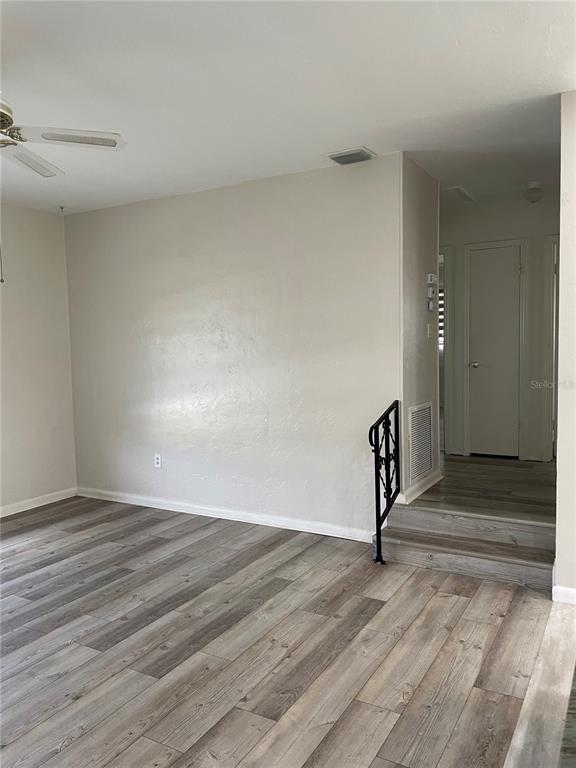 Foto del edificio - 2171 Birchcrest Blvd