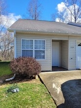 Building Photo - 184 Bethania Oaks Cir