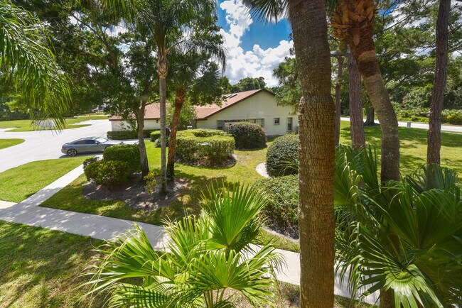 Foto del edificio - 2733 SW Matheson Ave