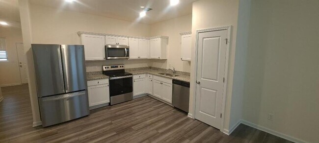 Foto del edificio - 3190 Delancy St