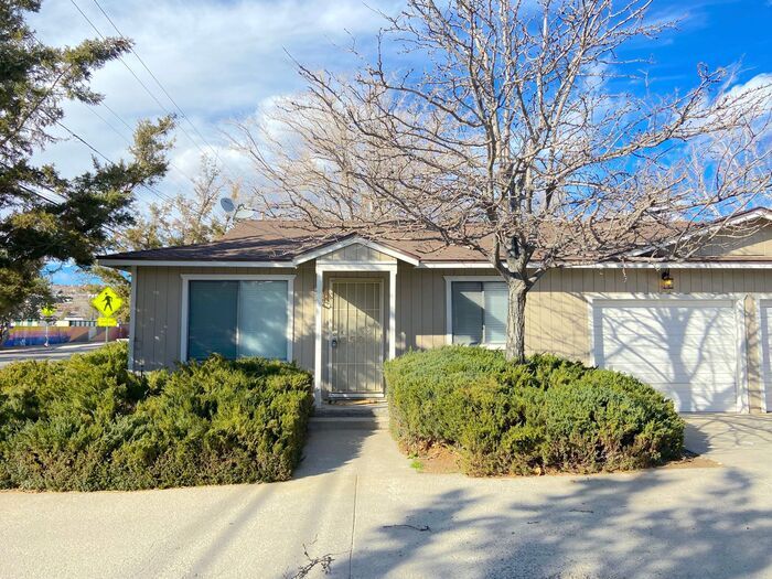 Primary Photo - Reno Duplex - 1 Pet Friendly, Garage, Dish...