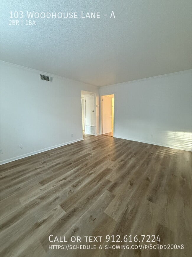 Building Photo - 103 Woodhouse Ln