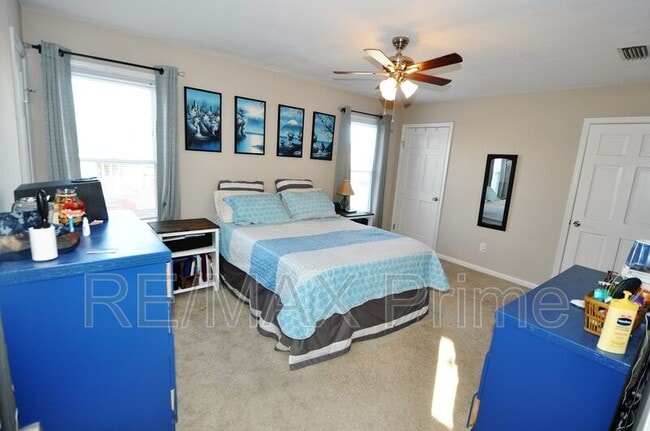 Building Photo - 3073 Monet Dr