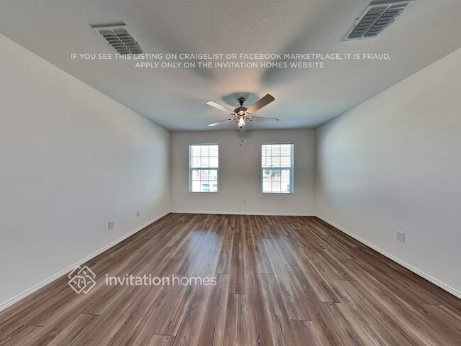 Building Photo - 121 Br Vlg Wy