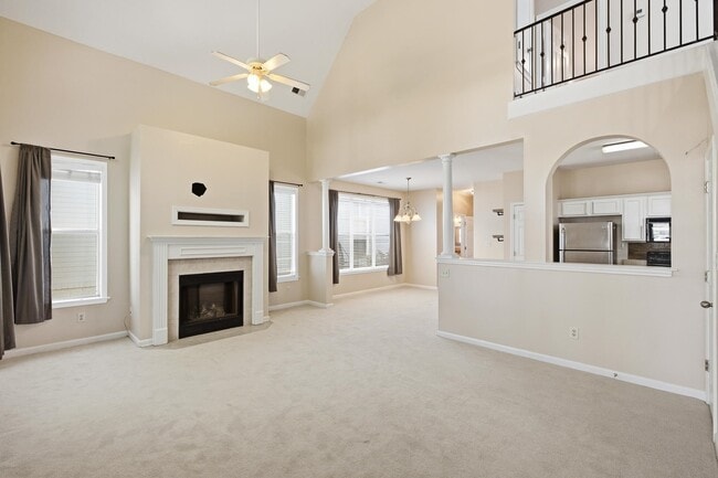 Building Photo - 1277 Island Pl E