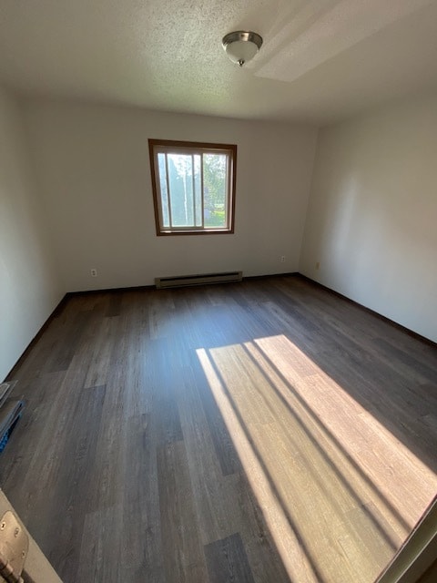 Bedroom 2 - 2000 Miller St