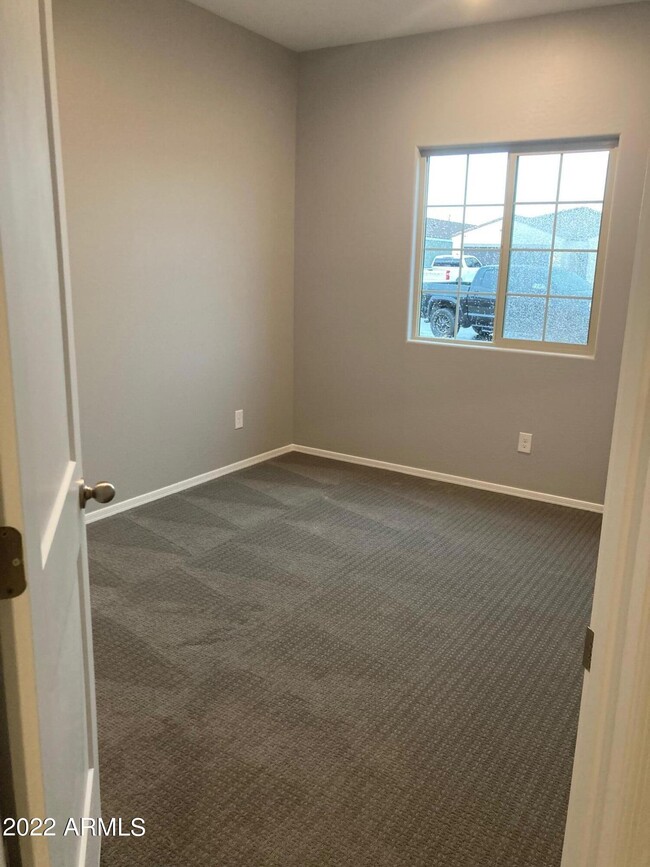 Foto del edificio - 7395 N 127th Ln