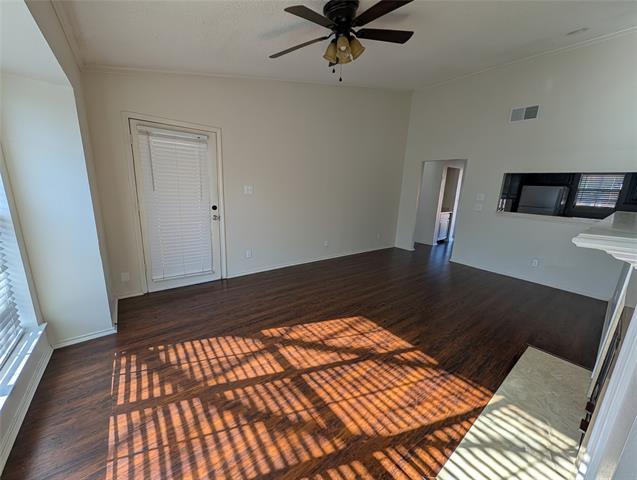 Foto del edificio - 2728 Copper Creek Dr