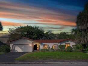 Building Photo - 10251 NW 39th Pl