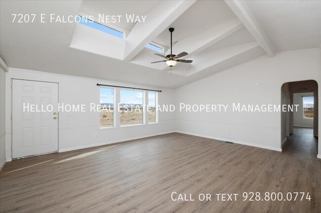 Foto del edificio - 7207 E Falcons Nest Way