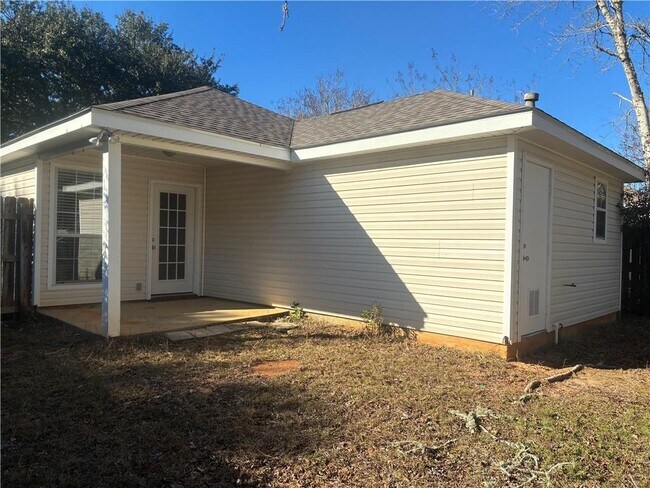 Foto del edificio - 611 Westchase Ct S