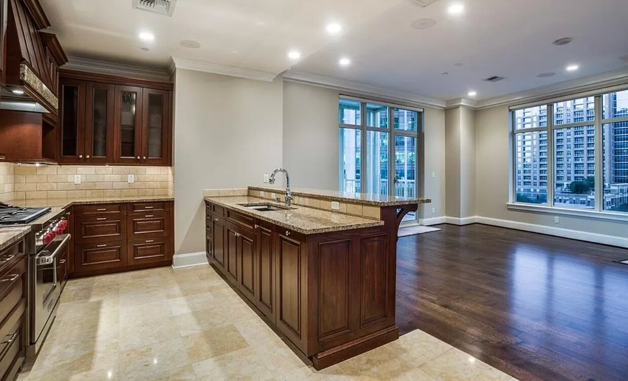 Foto principal - 2555 N Pearl St
