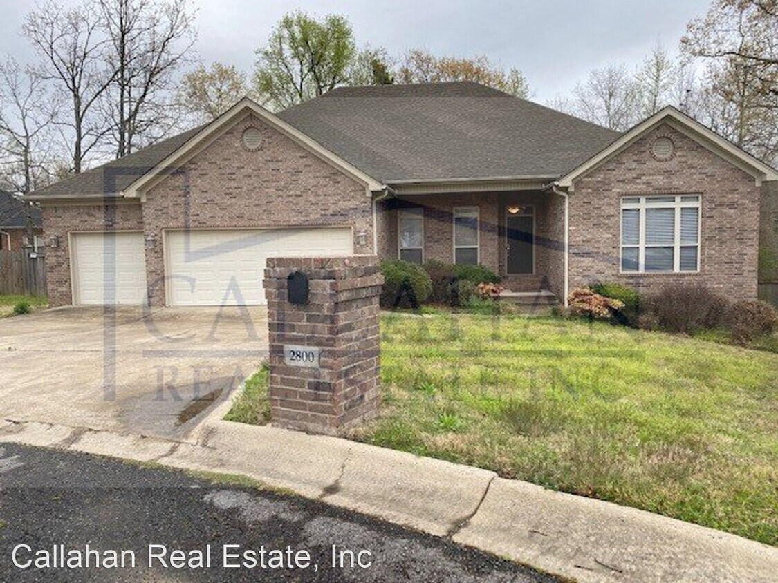 Primary Photo - 4 br, 3 bath House - 2800 Amber Cv