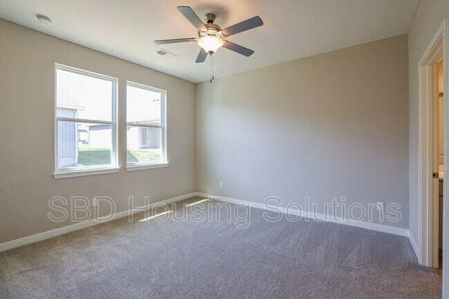 Foto del edificio - 27421 E Oak View Dr