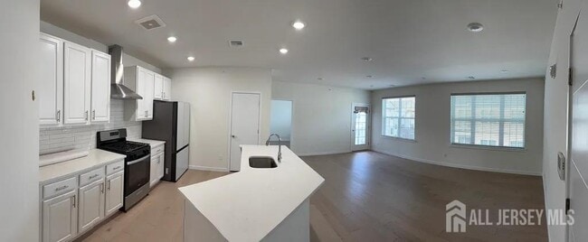 Foto del edificio - 243 Lohan Dr