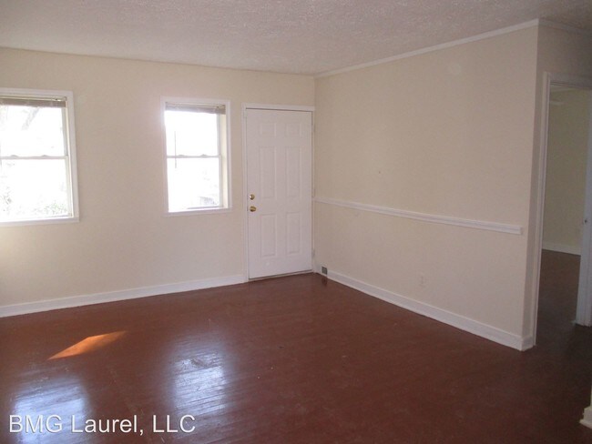 Building Photo - 7725 Muncy Rd