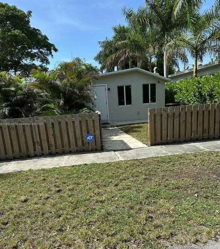 Photo - 37 SW 12th Street 1-4, Dania Beach, FL 33004