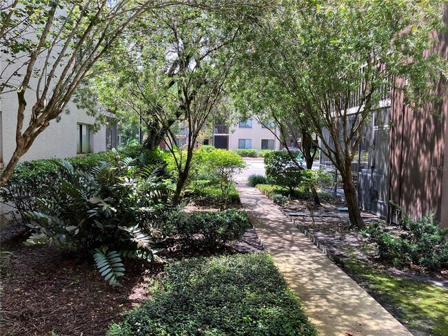 Building Photo - 11703 Raintree Village Blvd