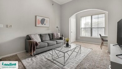 Building Photo - 2500 Woodland Park Dr