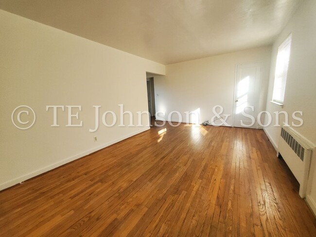 Foto del edificio - Spacious 2 Bedroom Condo