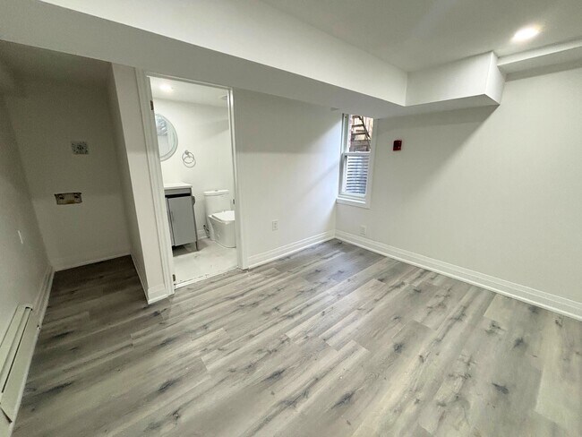 Photo du bâtiment - 83 East Avenue S